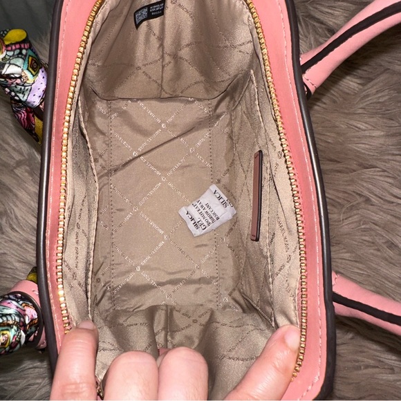 Michael Kors Bag - Picture 6 of 8